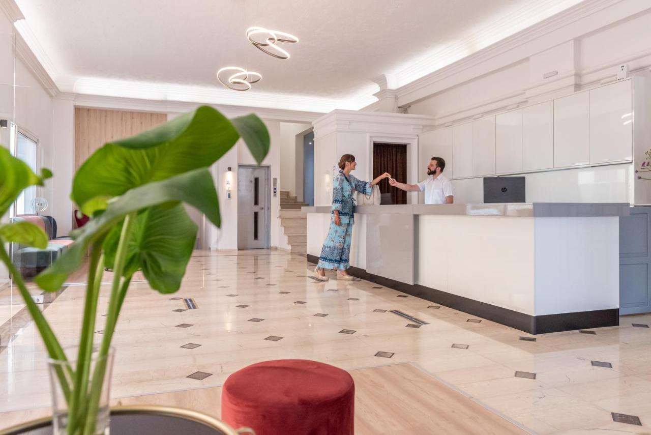 Azure Mare Hotel (Adults Only) Херсонісос Екстер'єр фото